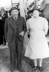 Carl Konrad Nielsen with his wife Thomine, Maroochydore, 1940
