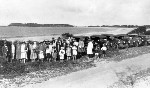 Day trippers gathered on the foreshore, Mooloolaba, ca 1930